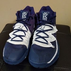 Nike Kyrie 5 TB - Men's 7.5